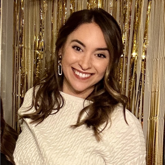 Meet your Posher, Rhi - Picture 1 of 1